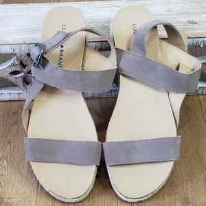 CL🚨 Lucky Brand Gadine Suede Espadrille Adjustable Sandal size 9.5 Grey Tan